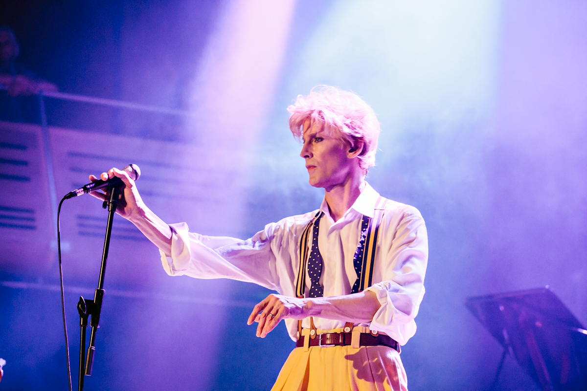 Serious Moonlight '83 — David Bowie Tribute Band - DAVID LIVE